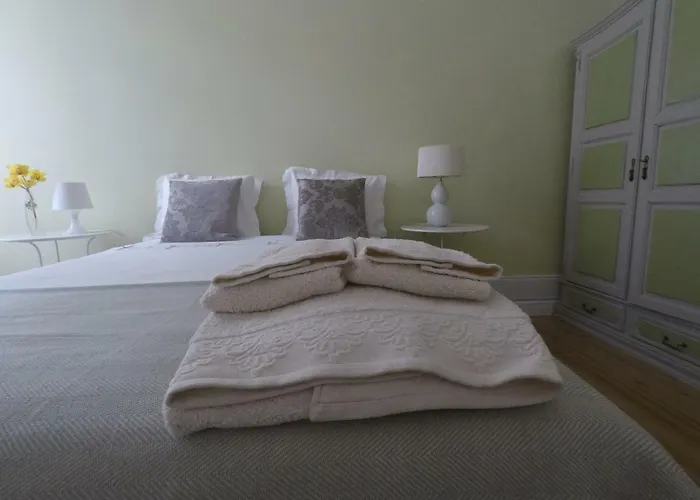 Casa ゲストハウス コインブラ